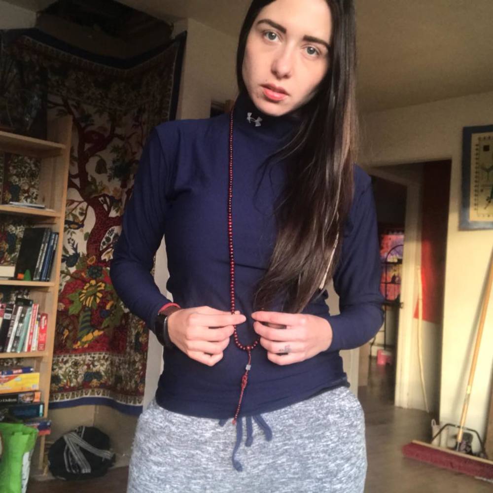 Meet your Posher, Lea